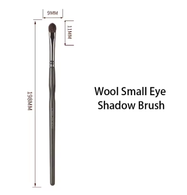 CHICHODO Wool Small Eye Shadow Brush