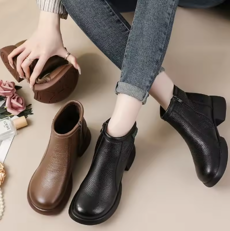 Women's Waterproof Leather Chelsea Boots
